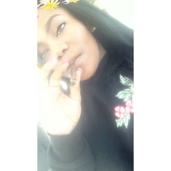 Meet your Posher, Shay - Picture 1 of 1